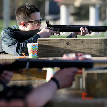 10 COMMANDMENT OF SHOOTING SAFETY